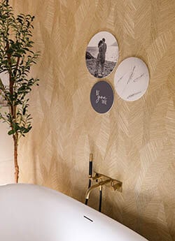 Circles above a bath with a tree